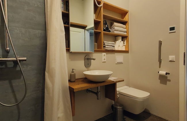 HexenburgbeiDresden Maisonette über 2 Etagen mit 4 Schlafzimmern, Kamin, Terrasse und Faßsauna, Nähe Sächsische Schweiz - Foto 16