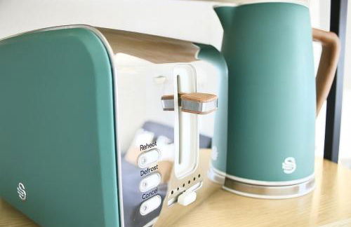 Small studio Parking - Metro B - Lyon Sud Hospital - Foto 12