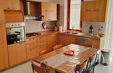 Golden Hour House - Foto 1