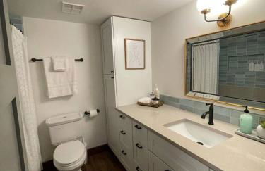 Newly Renovated Ski In Ski Out 2BR Condo - Foto 12