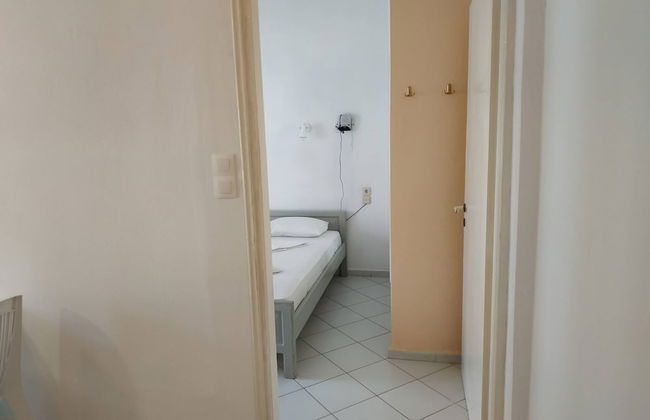 Small Apartment For 3 Pers 70meters From The Beach - Photo 8