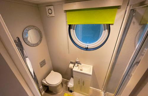 Lady Florence, Spring Unique River Boat with Castle Views - Foto 6