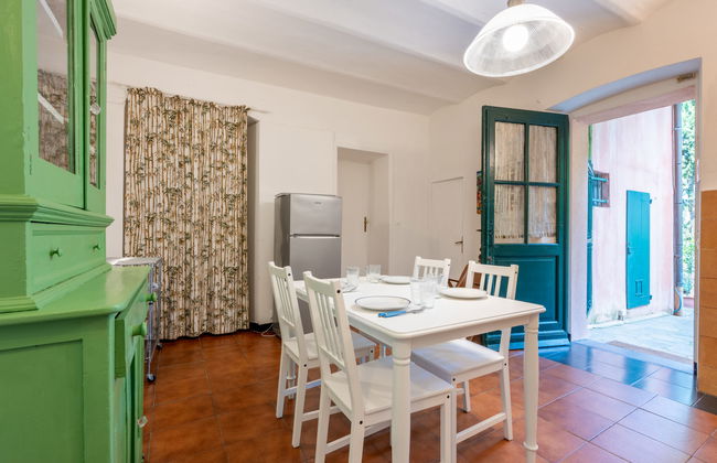 1 bedroom Apartment in Albisola Superiore with garden - Photo 6