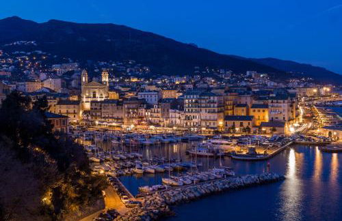 Villa Altea- Lido Marana - piscine privée exclusive - plage à pied - 3 bedrooms house - private swimming pool - beach access on foot - Foto 34