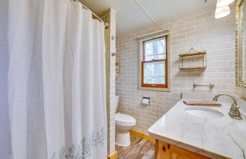 Hatfield Family Home on Lake Arbutus Boat and Hike - Foto 21