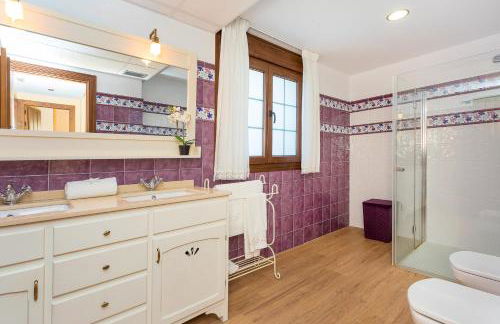 Villa near ibiza Town Sleeps 14 - Foto 30