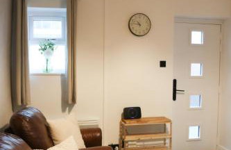 Britannia Lodge - Photo 8