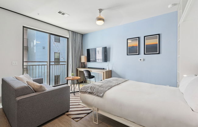 Sentral East Austin at 1630 E. Sixth - Photo 6