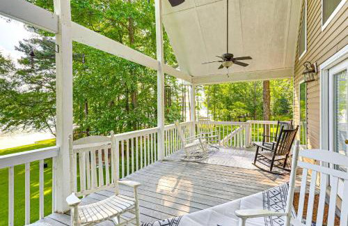 Remote Escape Lake Home with Dock in Sparta! - Foto 33