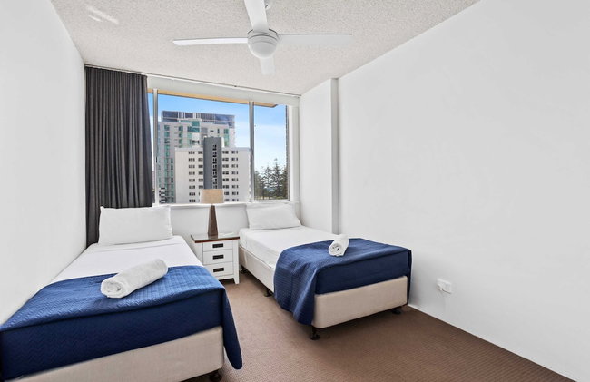 Wyuna Ocean Views in Burleigh - Photo 3