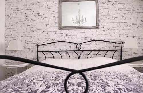 Bella Elia Apartment - Photo 12