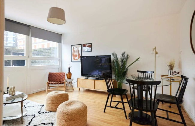 The Kennington Park Crib - Lovely 2bdr Flat With Garden - Photo 20