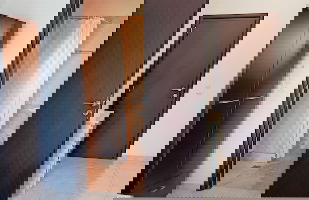 A & A Apartments 2 - Photo 3