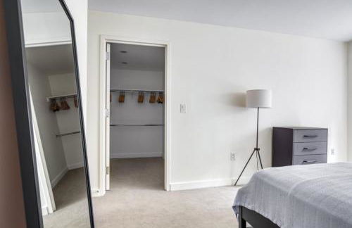 Back Bay 1BR w WD Gym nr Copley Sq BOS-574 - Photo 8