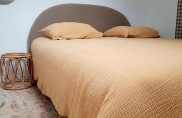 Lucie City Lodge Clermont-Ferrand - Foto 9