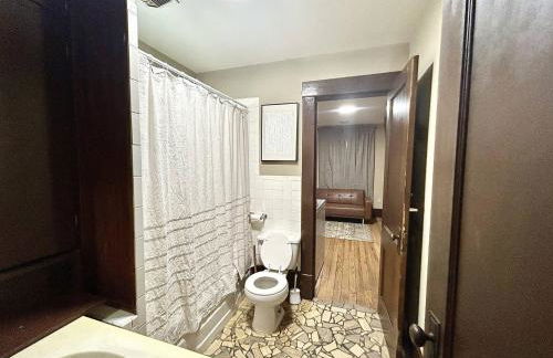 Downtown Location With Washer and Dryer. - Foto 9