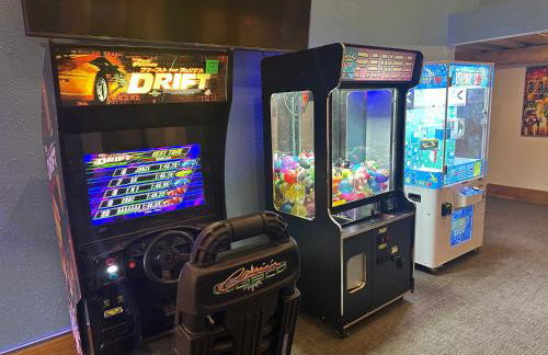 2BR Balcony Suite with Parking at The Grand Castle - Foto 29