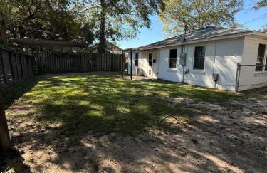 White Picket Fence - EV Charger! - Foto 44