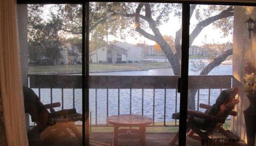 Lakeside Daze! - Foto 2