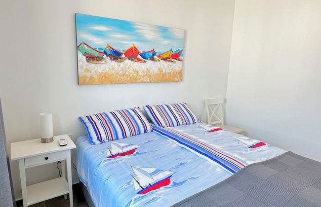 Cosy Apartment With Scenic Terrace Views - Photo 9