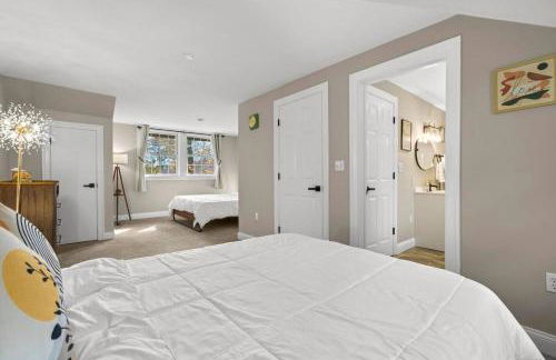 Spacious-5 Beds! 3 Mi to Mohegan - Foto 22