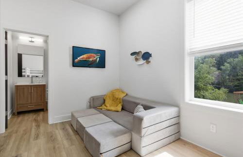 Expansive Deck, Private Dock, Boat Slip and Stunning Views - Foto 6