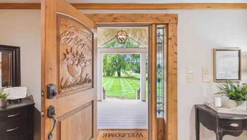 The Compass Retreat near Clear Lake - Photo 2, Garden view