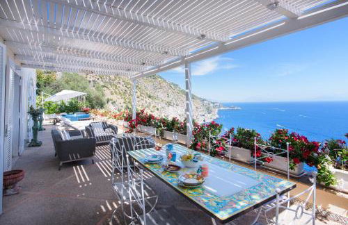 Villa Cristina -No steps-Amalfi Coast Views -Hot tube - Foto 20