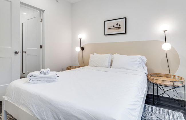 The Grove by AvantStay – Stylish Group Stay with Private Bathrooms - Foto 32