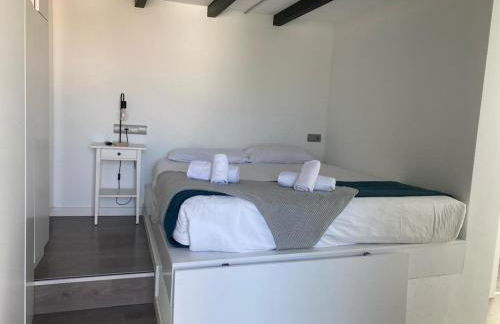 APARTAMENTO ATICO gran terraza y Jacuzzi cerca de la playa - Photo 24