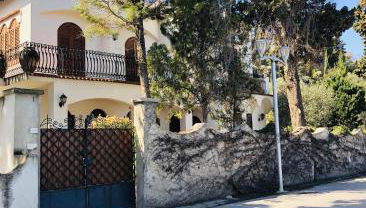 Villa Luigina - seafront villa in Capo d'Orlando - Foto 1