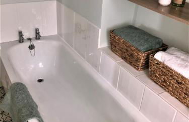 Spacious flat - fabulous sea views & walk to beach - Foto 16