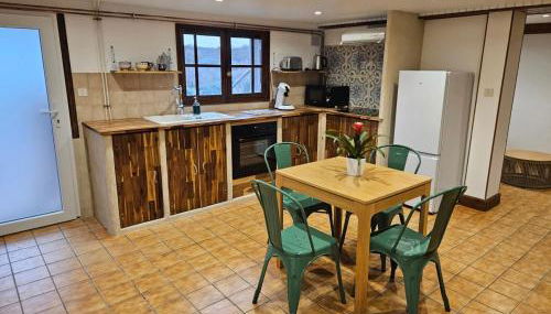 Rez-de-jardin appartement 1 chambre Guéret - Foto 5, stove