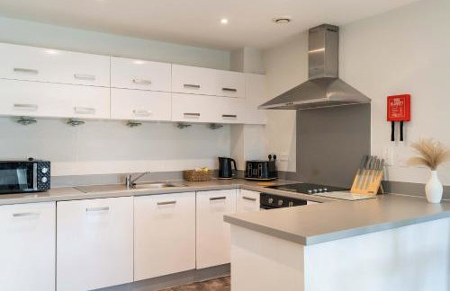Cotels Centro Budget Busting Apartments! CENTRAL LOCATION, PARKING, FIBRE WIFI, SMART TV, FULLY EQUIPPED KITCHEN - Foto 107