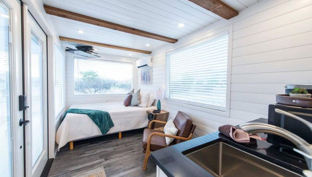 New The Wild West Cozy Container Home - Foto 3, Zimmer