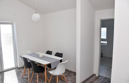 Apartmani Niko - Photo 30