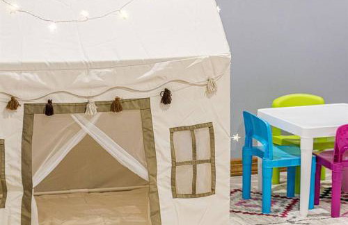 Relaxing 2Bedroom Townhome w/Playroom & Great View - Foto 13