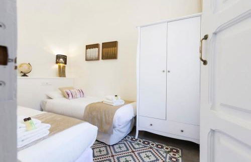 Family Century House with terrace and parking - Foto 37