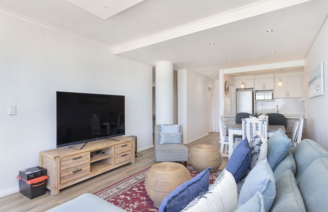 Portico 704 - Photo 25