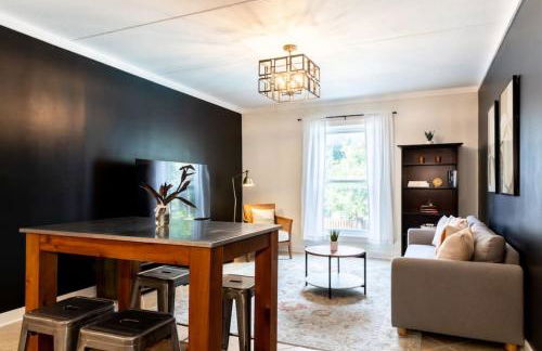 Famous Music Row Presidential Suite with Guitar Pool - Foto 1