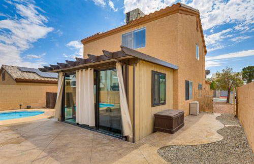 Near Shopping and Golf Family Retreat in Las Vegas! - Photo 24