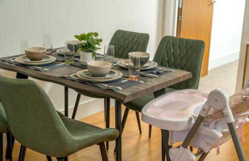 Stunning 3 Bedroom Flat, with Parking, Sleeps Six, Near Greenwich Park - Foto 15