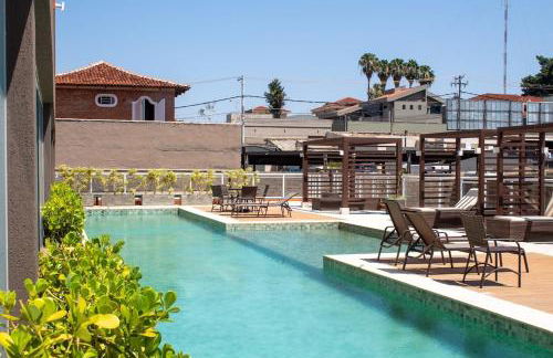 Apogeo Vista linda 2 dormitórios garagem AC Wi-Fi - Foto 1