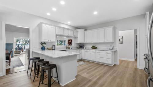 Bluebird Sanctuary w Stunning Sunset Views Sleeps 28 - Foto 2