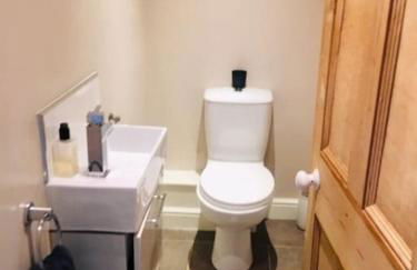 Spacious Victorian townhouse with Cathedral views - Foto 23