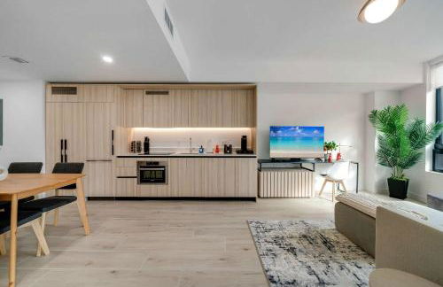 Sleek Escape-Resort-Style Stay with Pool Spa & more - Foto 5