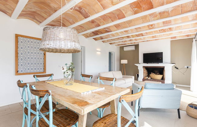 Villa With Saltwater Pool - Foto 27