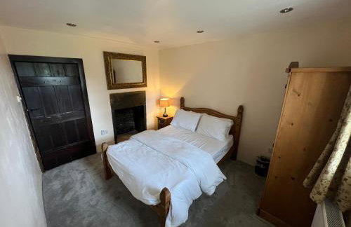 New Hall, Elland - Foto 26