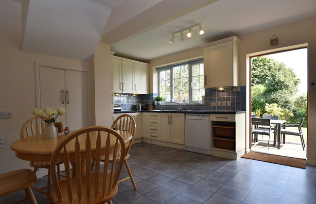 Maytham Cottage - Photo 13