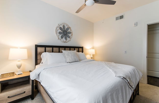 Urbanlights at Legacy West - Foto 9